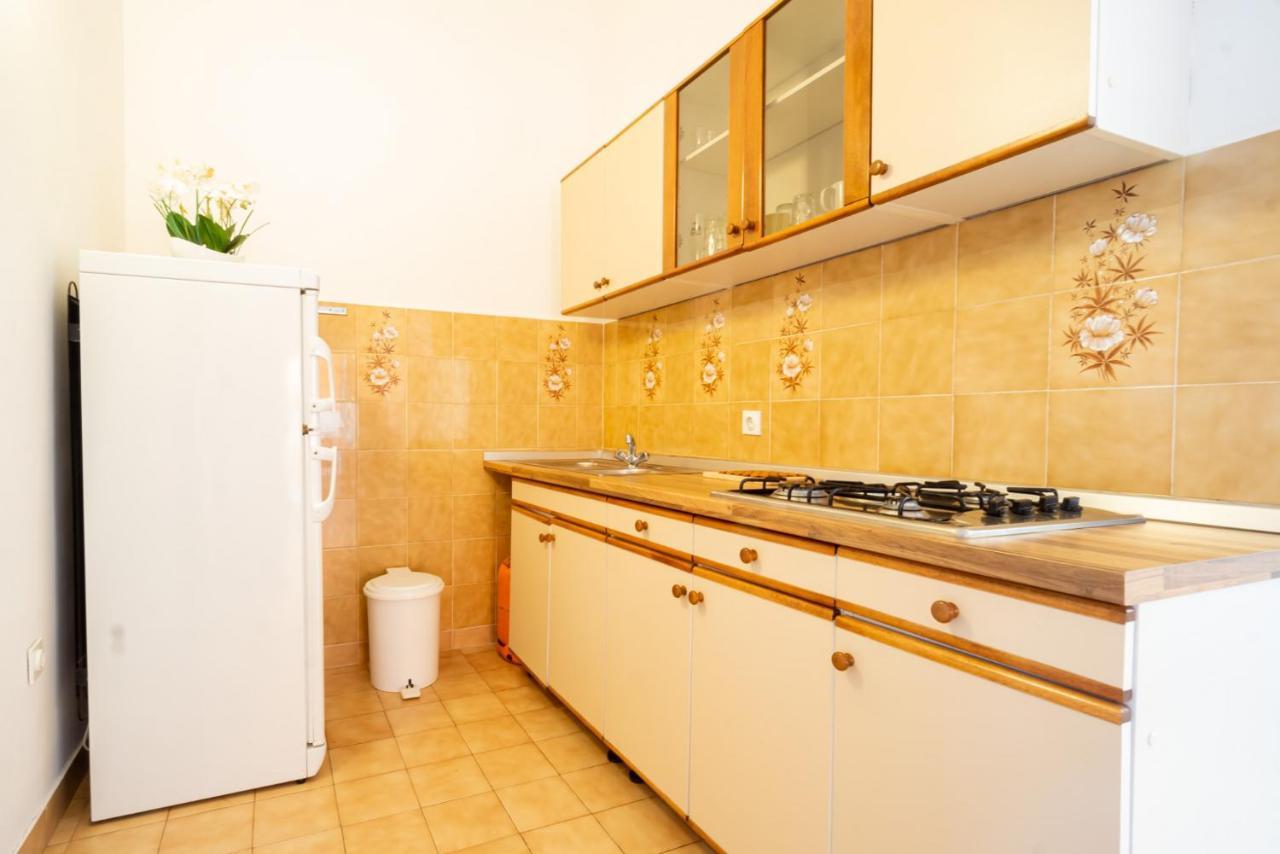 Jasko I Jelica Beautiful View Apartment Metajna Exterior photo